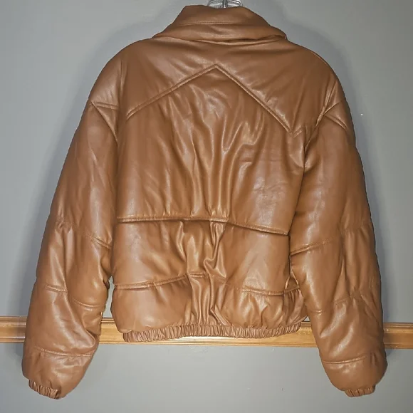 Zara Women's Caramel Puffer Jacket - Picture 3 of 3